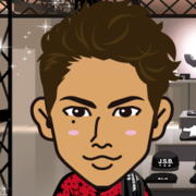 �M��