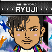 ��RJ��