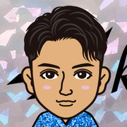 �~���~��