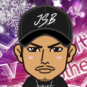 �}����R