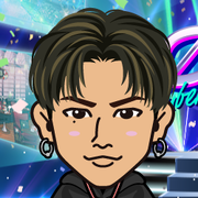 �~���~��